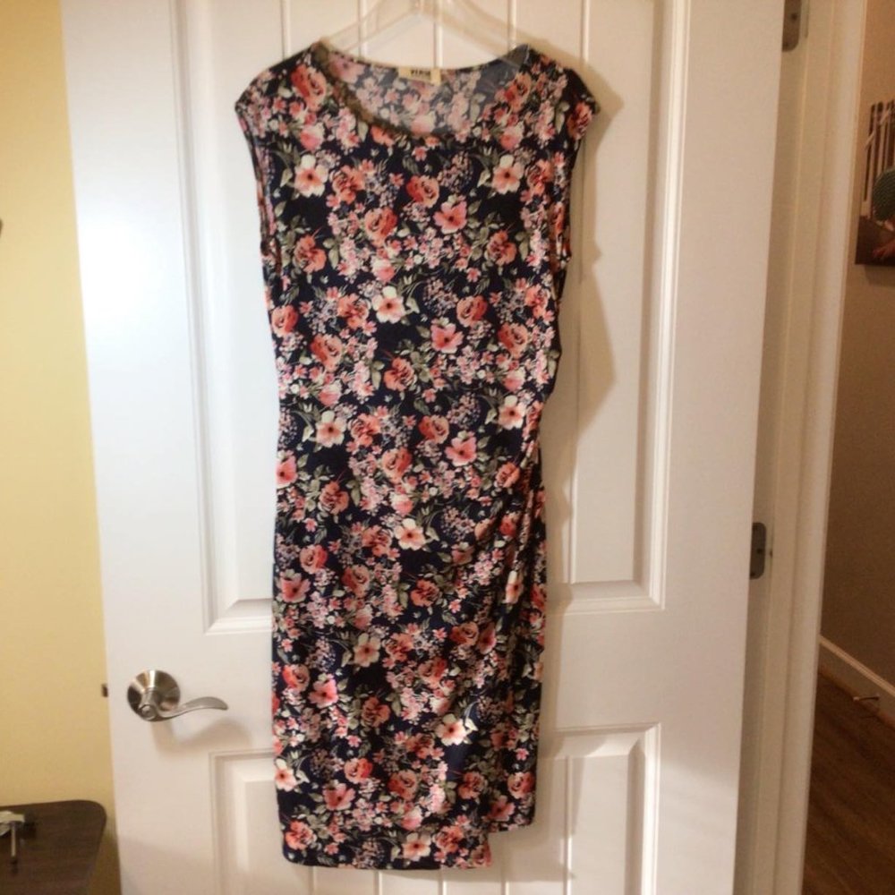 Women's Verse sleeveless mock wrap knit dress, size L